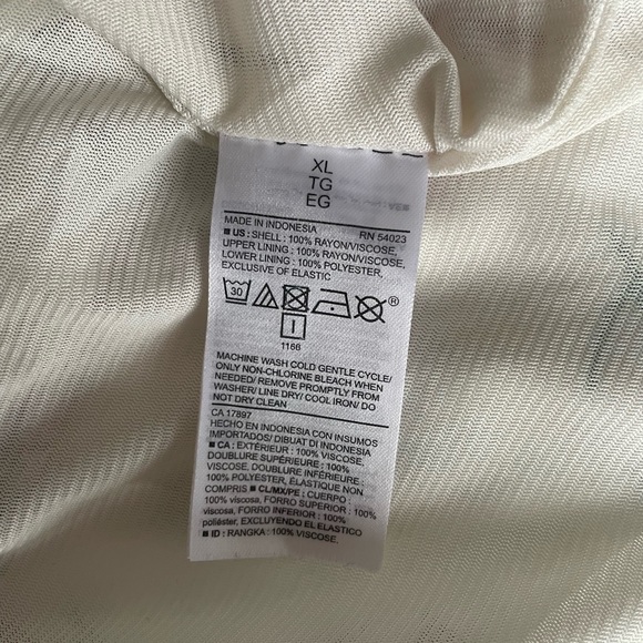 Old Navy Floral Dress - Picture 3 of 5